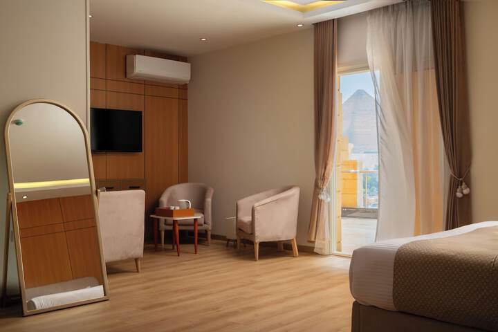 Room 5 of 35