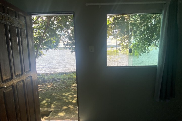 Room 9 of 136