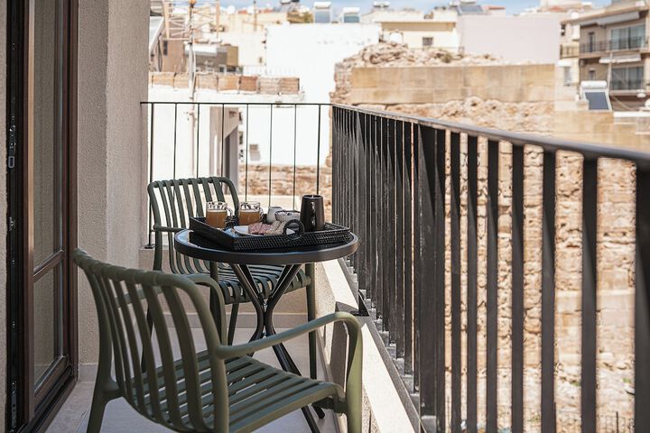 Terrace/Patio 118 of 120