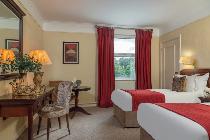 Room 10 of 47