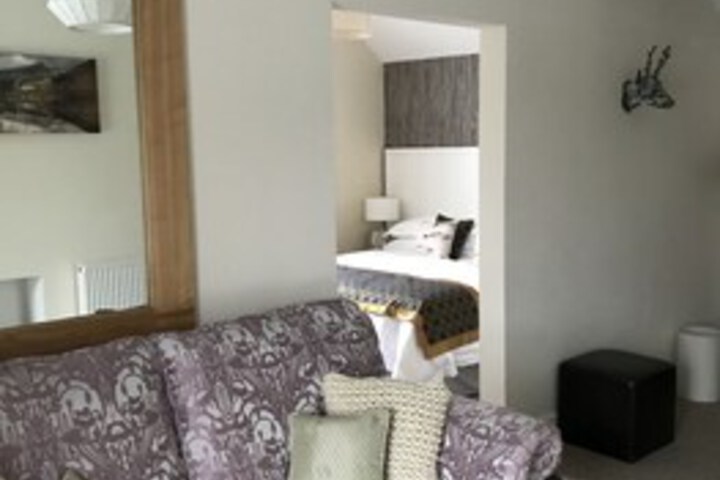 Room 52 of 59