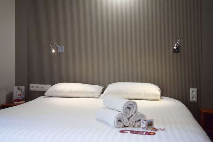Room 14 of 73