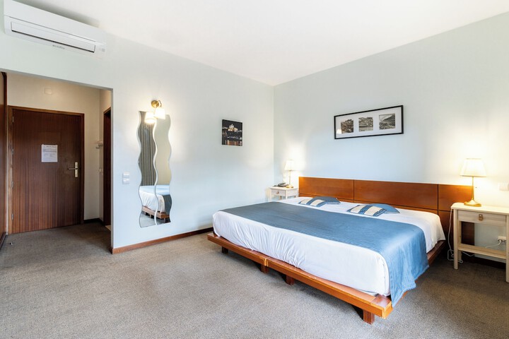 Room 15 of 80