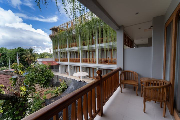Exterior of Komodo Lodge