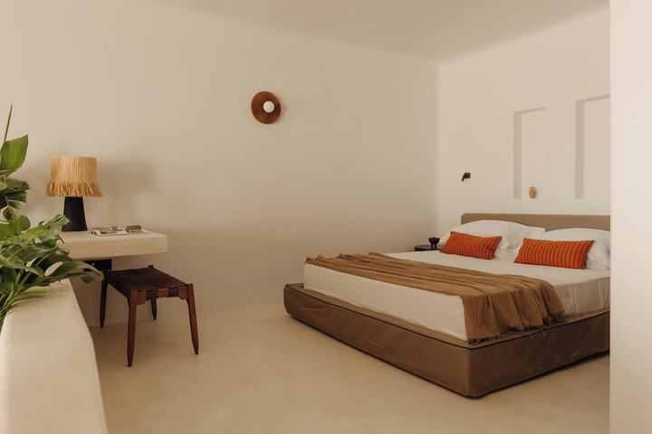 Room 17 of 95