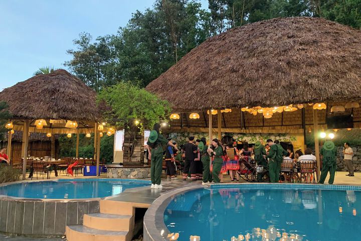 Pool 118 of 149