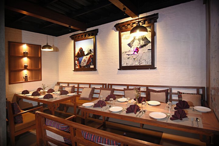 Dining 80 of 121