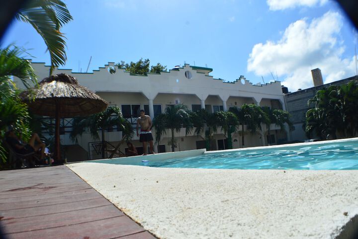 Pool 27 of 50