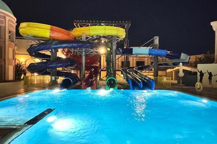 Aqua center