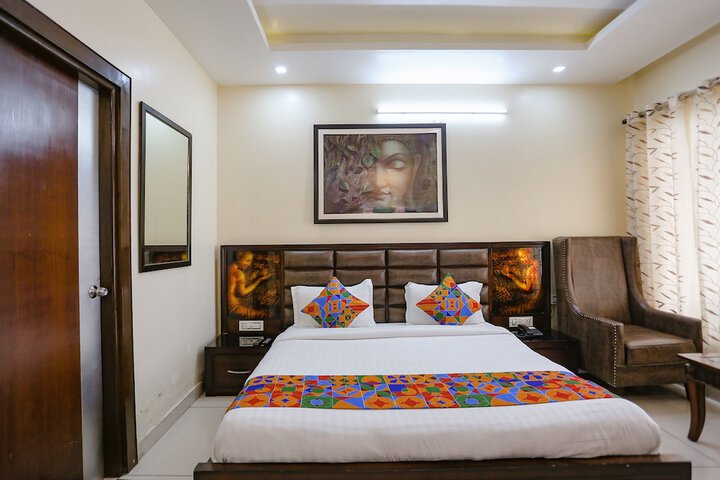 Room 19 of 36