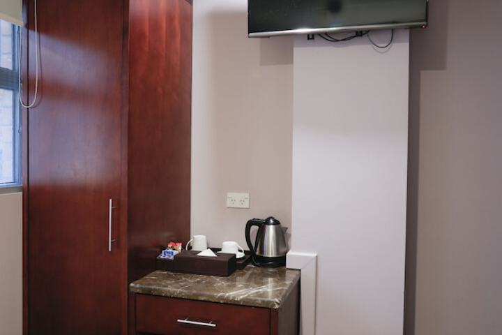Room 29 of 47