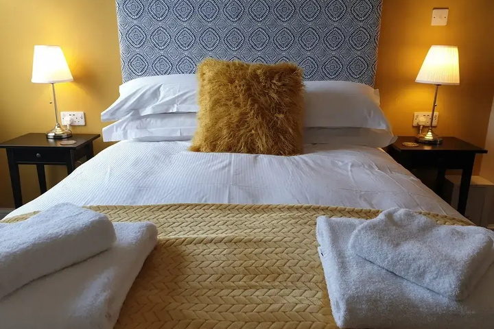 Room 4 of 21