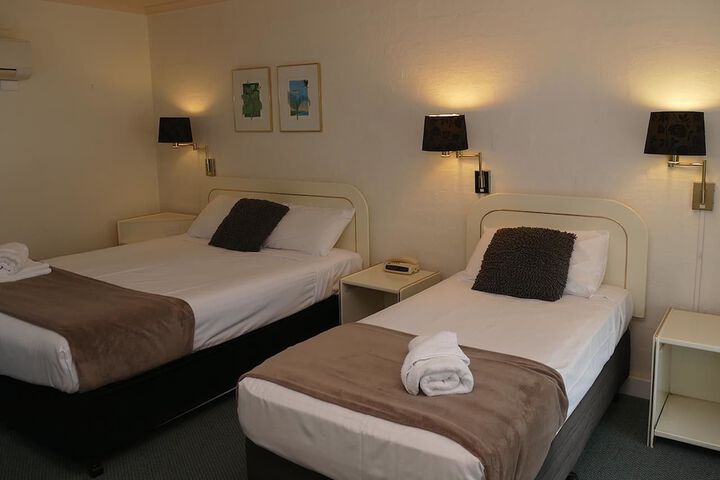 Room 14 of 75