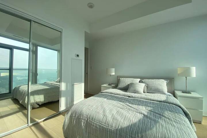 Room 47 of 195
