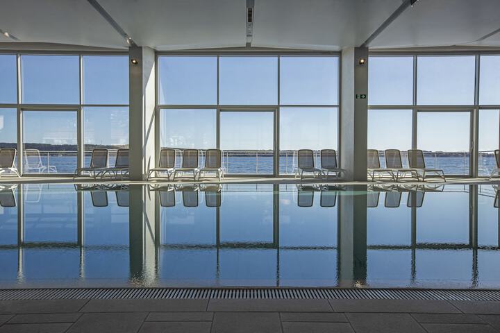 Hotel with Pool
