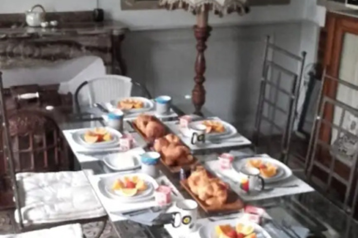 Dining 18 of 18