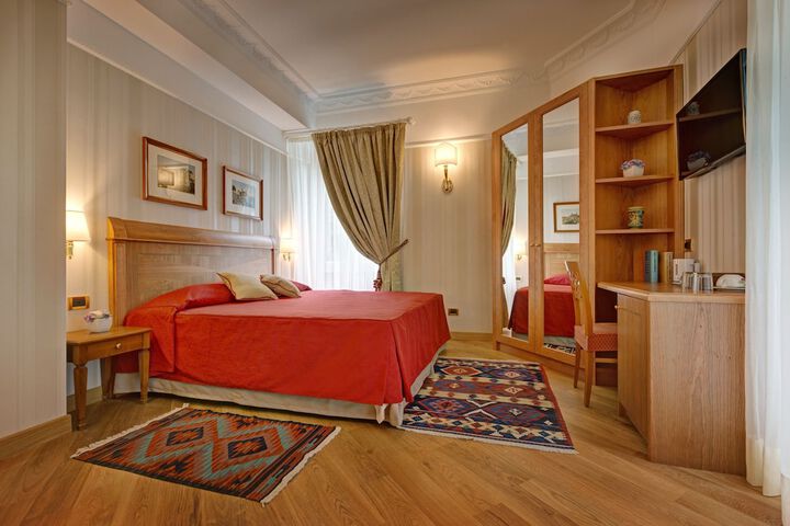 Room 7 of 41
