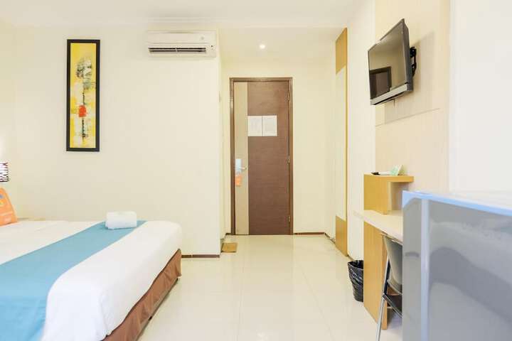 Room 6 of 20