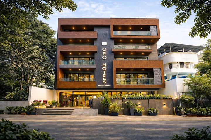 OPO Hotel Iffco Chowk