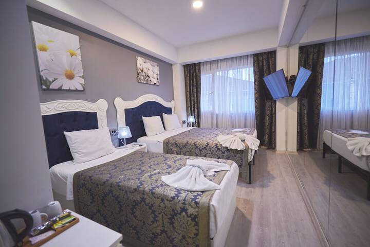 Room 70 of 117