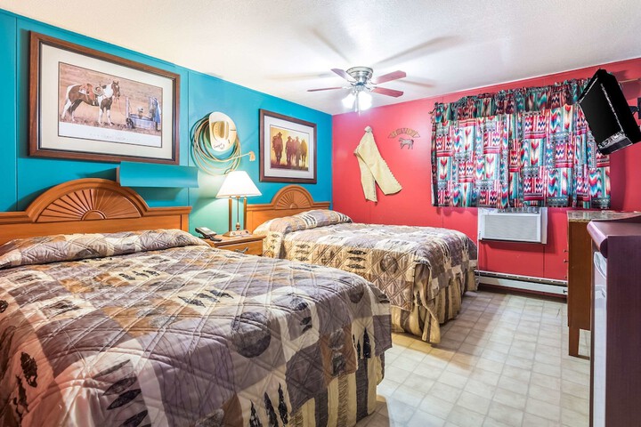 Room 26 of 48
