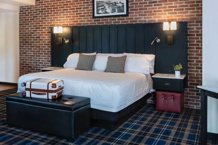 Waterstreet Suite (5 of 10)