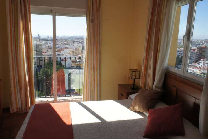 Room 15 of 27