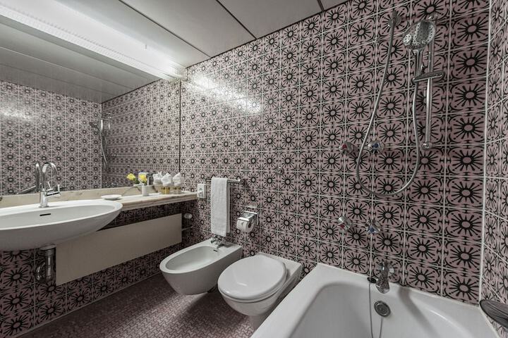 Bathroom Interior Photo