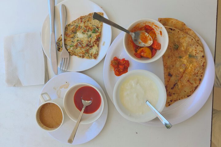 Dining 8 of 9