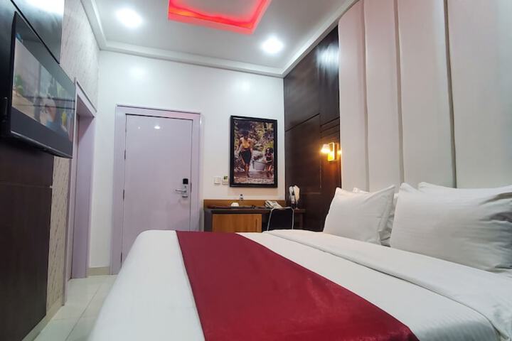 Room 21 of 79