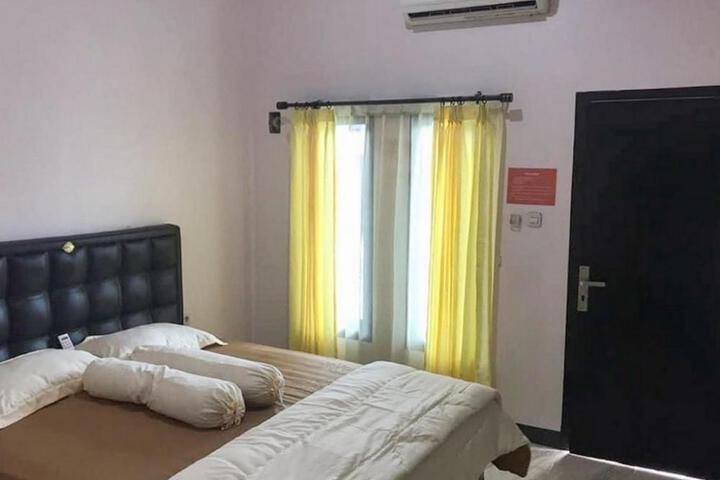 Marthina Residence Syariah Mitra RedDoorz