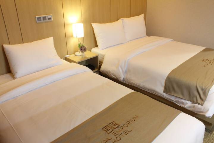 Room 21 of 95