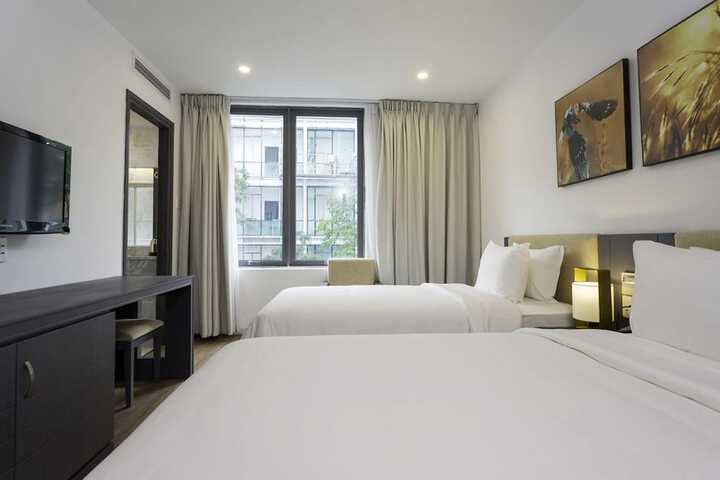 Room 17 of 70