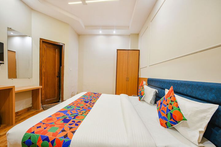 Room 20 of 44