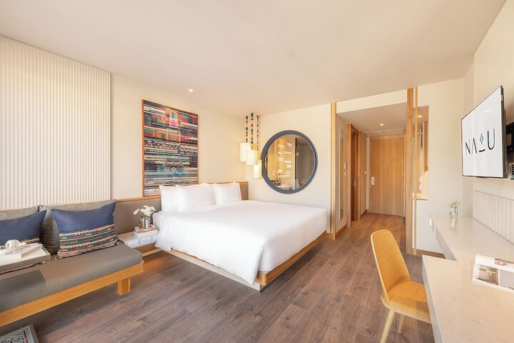 Room 10 of 21