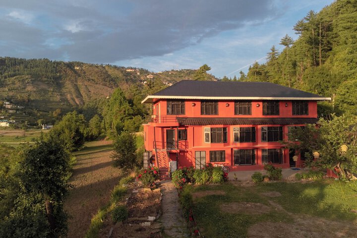 MINIMALIST An Eco Farmstay in Shimla