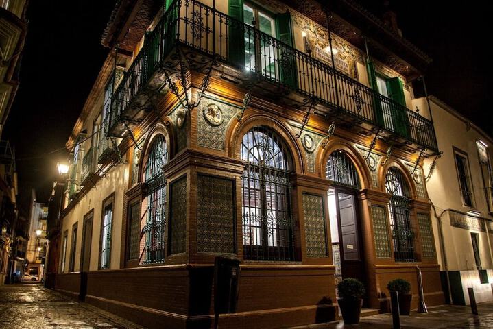 Hotel Triana Montalván