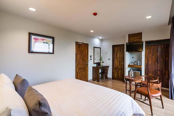 Room 15 of 70