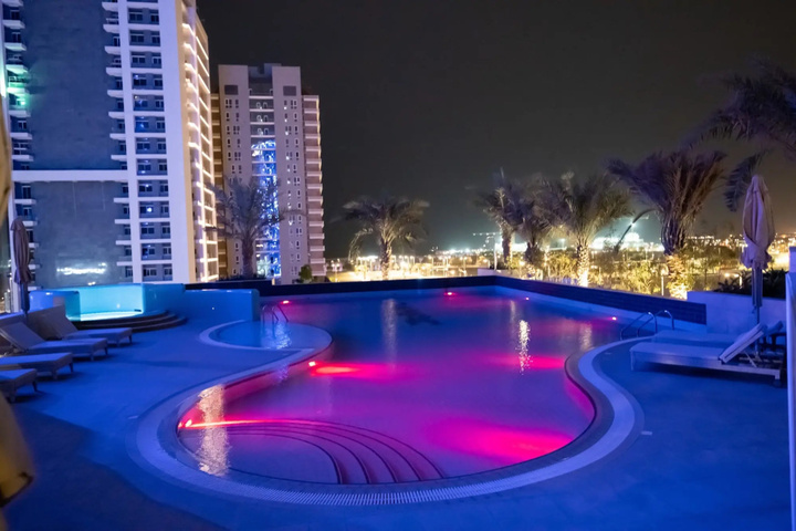 Pool 4 of 5