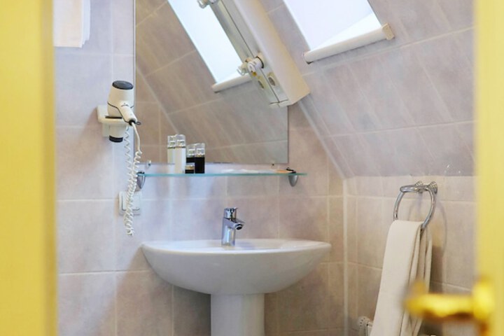 Bath Photo