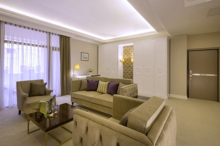 Room 40 of 71