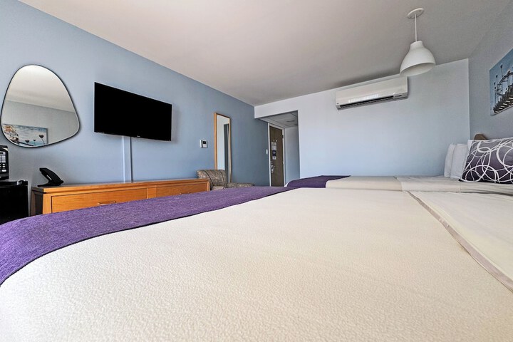 Room 45 of 258