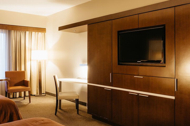 Room 11 of 42