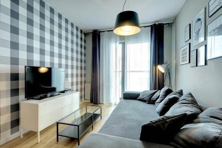 Room 72 of 183