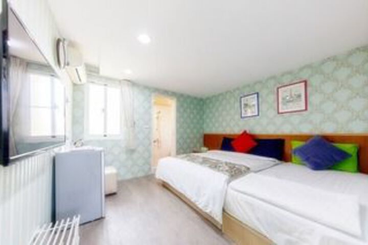 Room 46 of 67