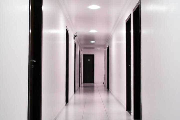 Ballroom/Hall 18 of 21