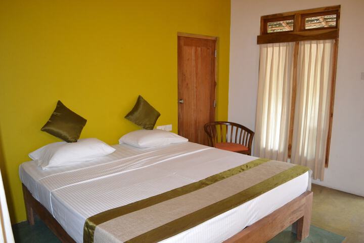 Room 8 of 54