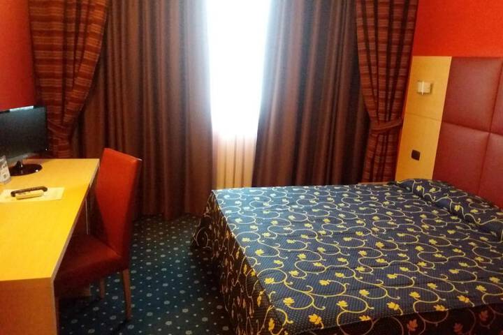 Room 14 of 31