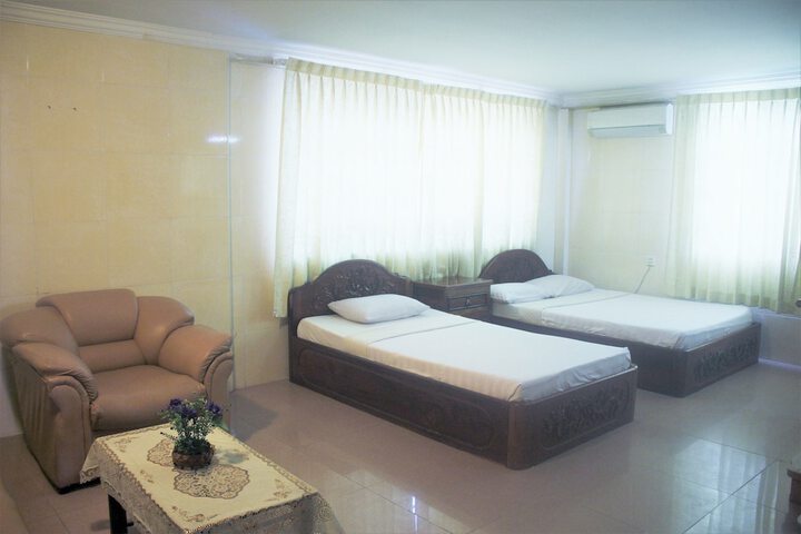 Room 13 of 45