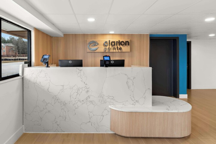 Hotel Interior 4 of 37